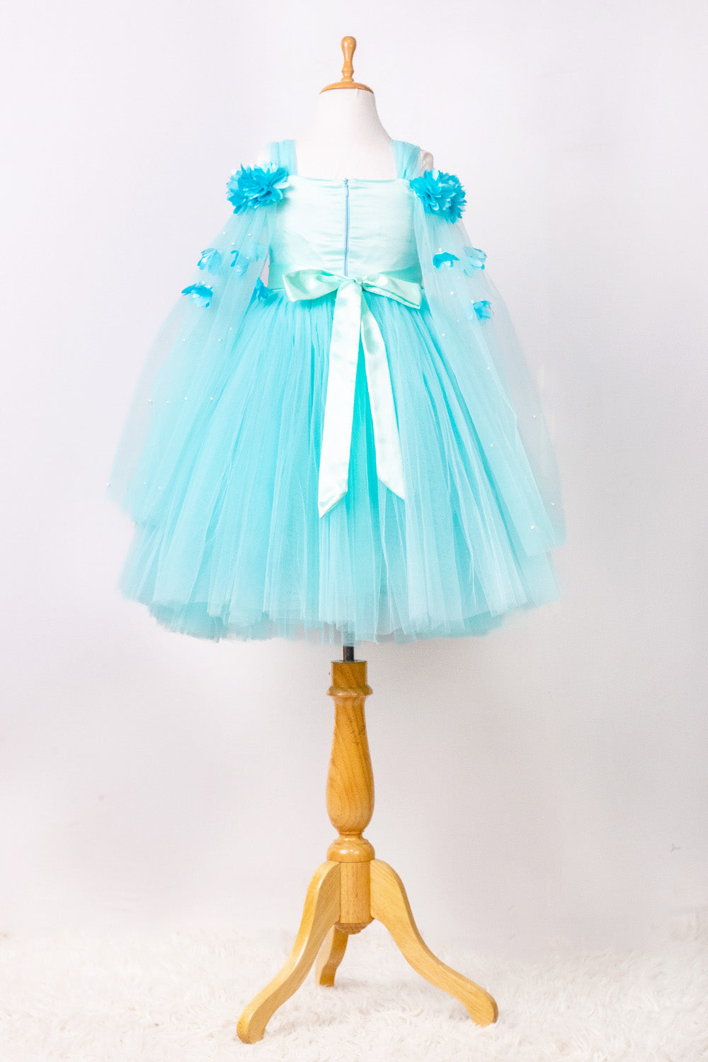 Sky Blue Elongated Flowers Sleeves Gown